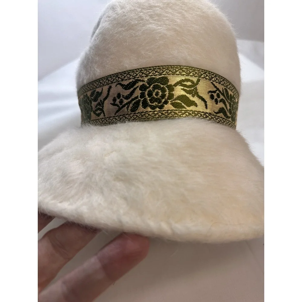 Cloche 1960's Hat Doree Of New York Beige With Gold/black Trim Wool Felt Very Gd - Picture 11 of 15